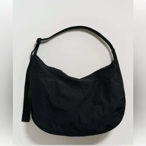 BAGGU medium crescent bag